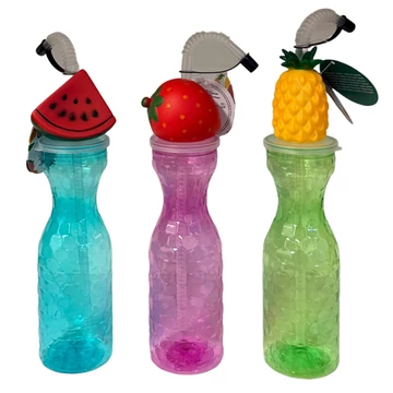 Kulacs műanyag 500ml szívószállal gyümölcs dekoros