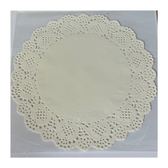 Tortaalátét kerek csipkés 16,5cm  CN82328