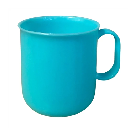 2dl bögre műanyag 182